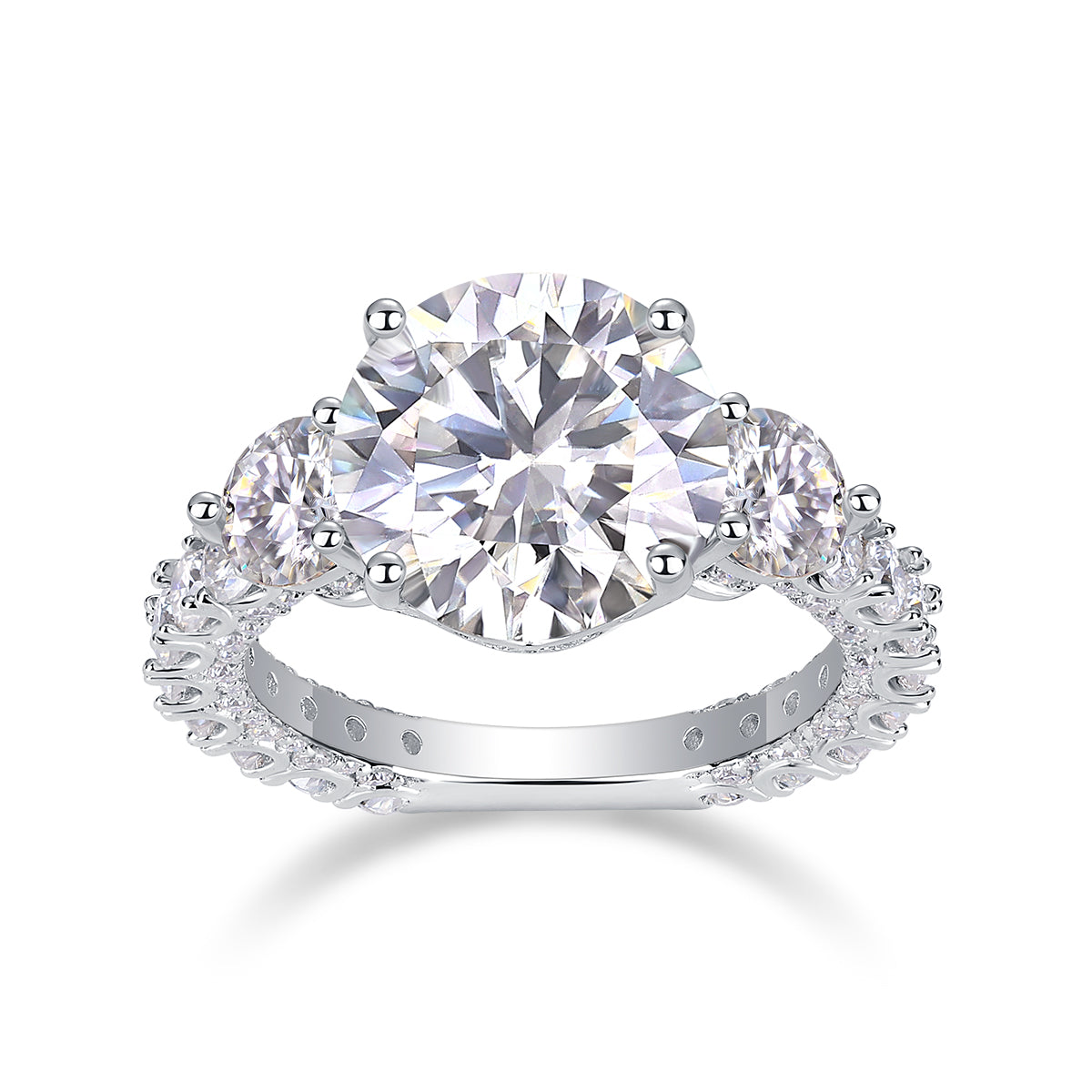 The "Grand Horizon" 5-Carat Halo Masterpiece
