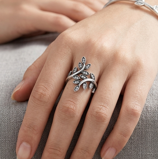 The "Midnight Roots" Tree of Life Ring